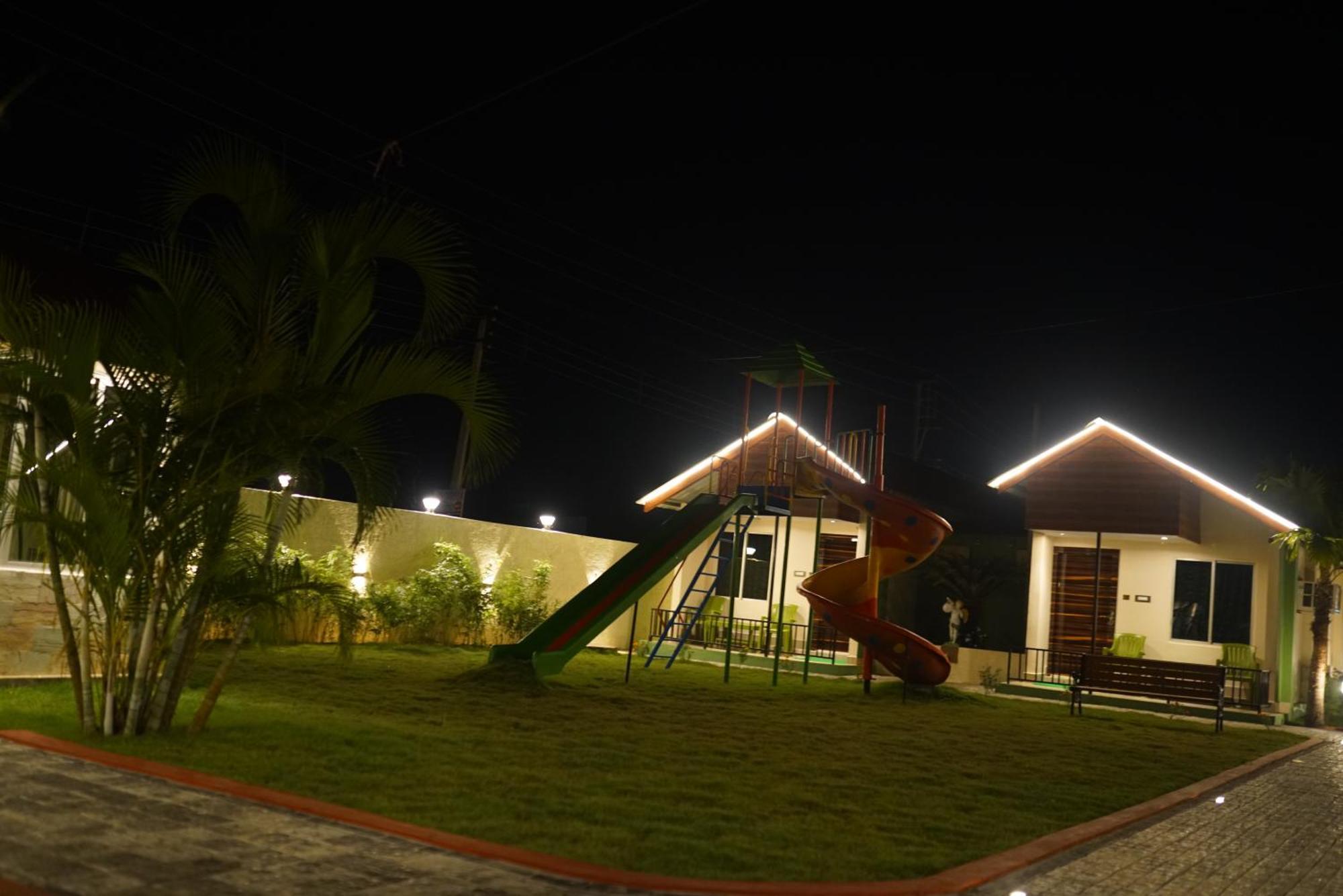 New Mouchak Hotel & Resorts Tajpur Екстер'єр фото